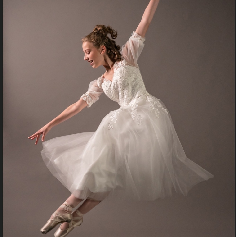 Meet your Posher, Faith